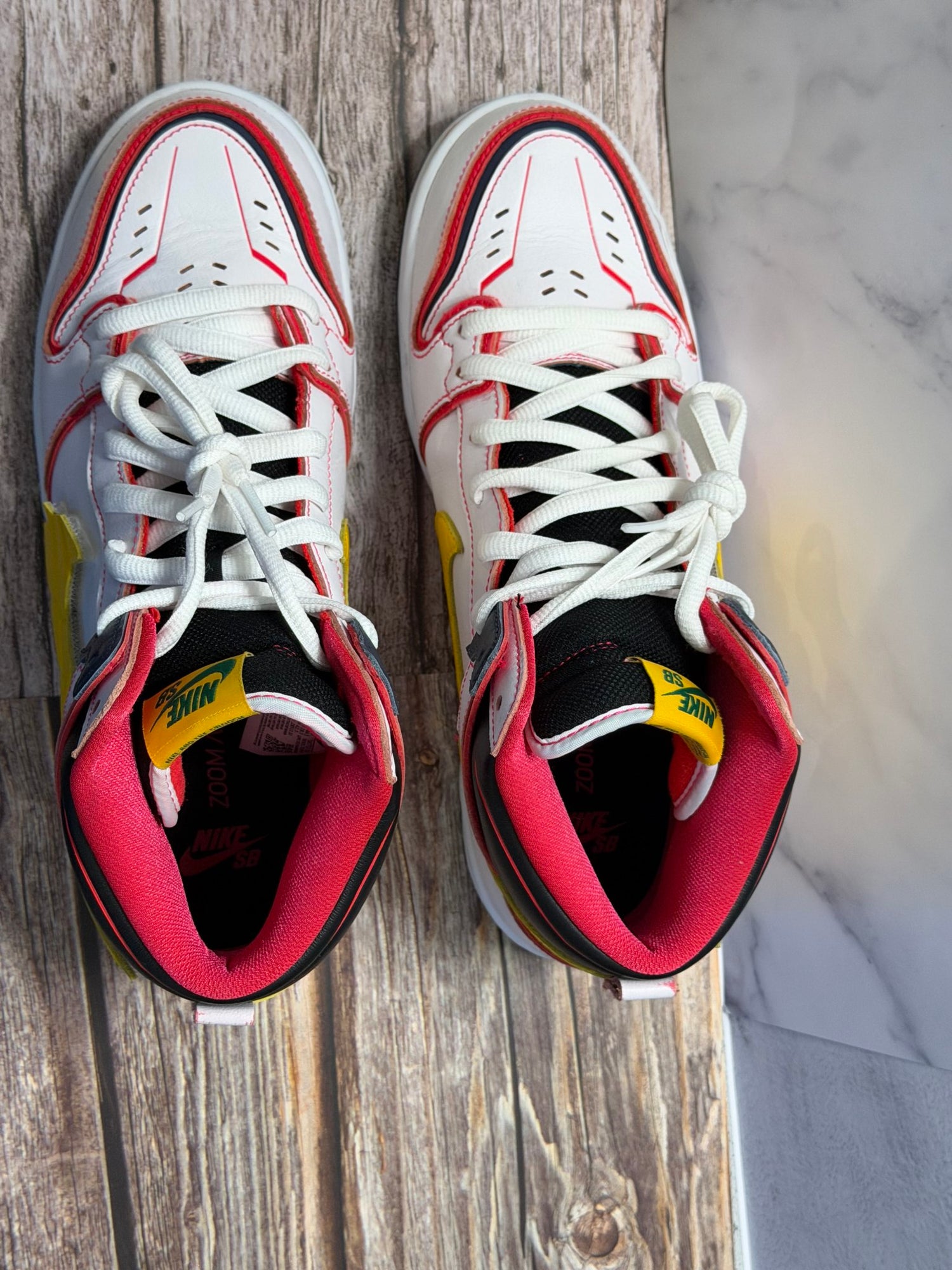 Nike SB Dunk High RX-0 Unicorn Gundam