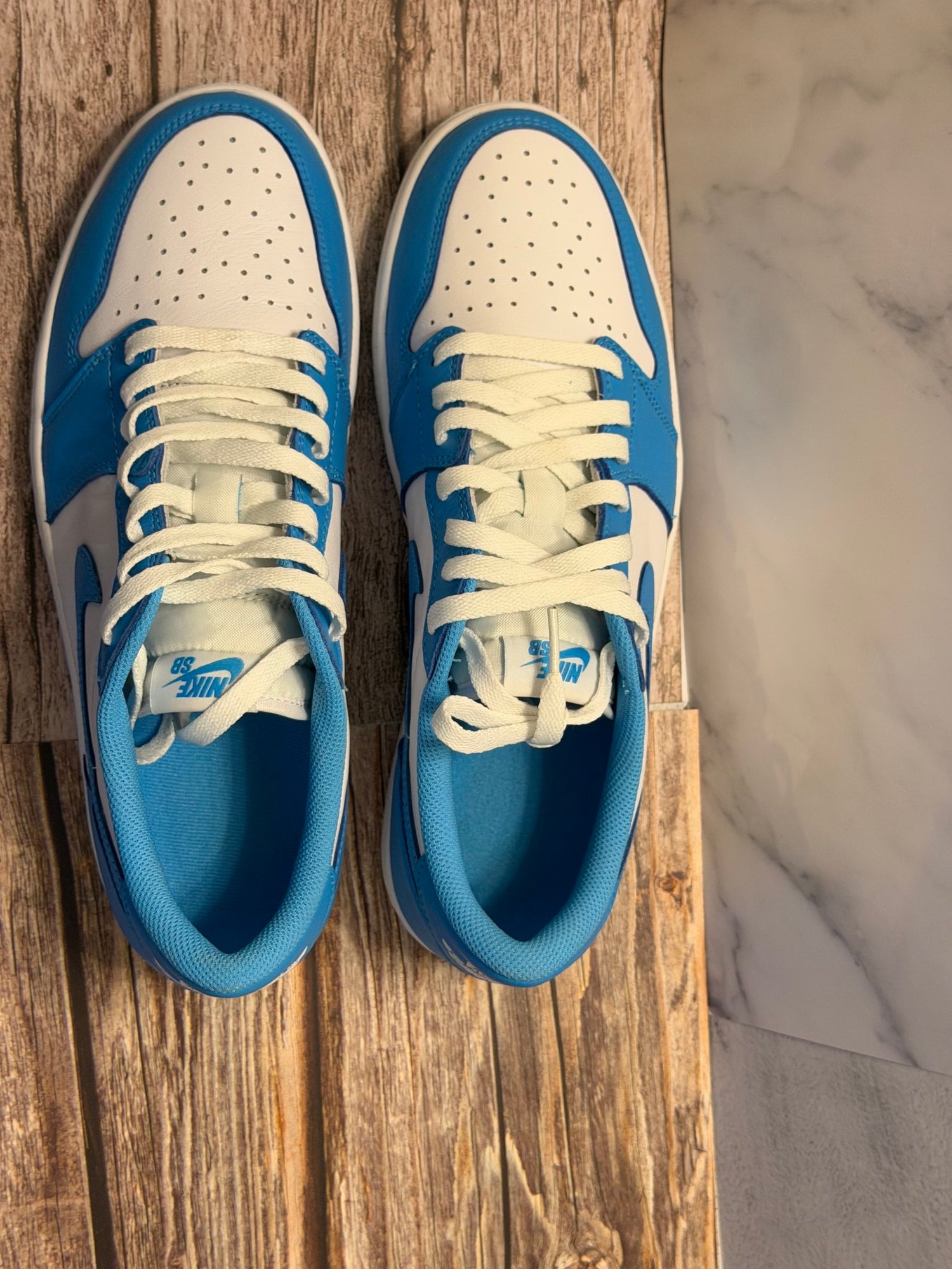 Jordan 1 Low SB UNC