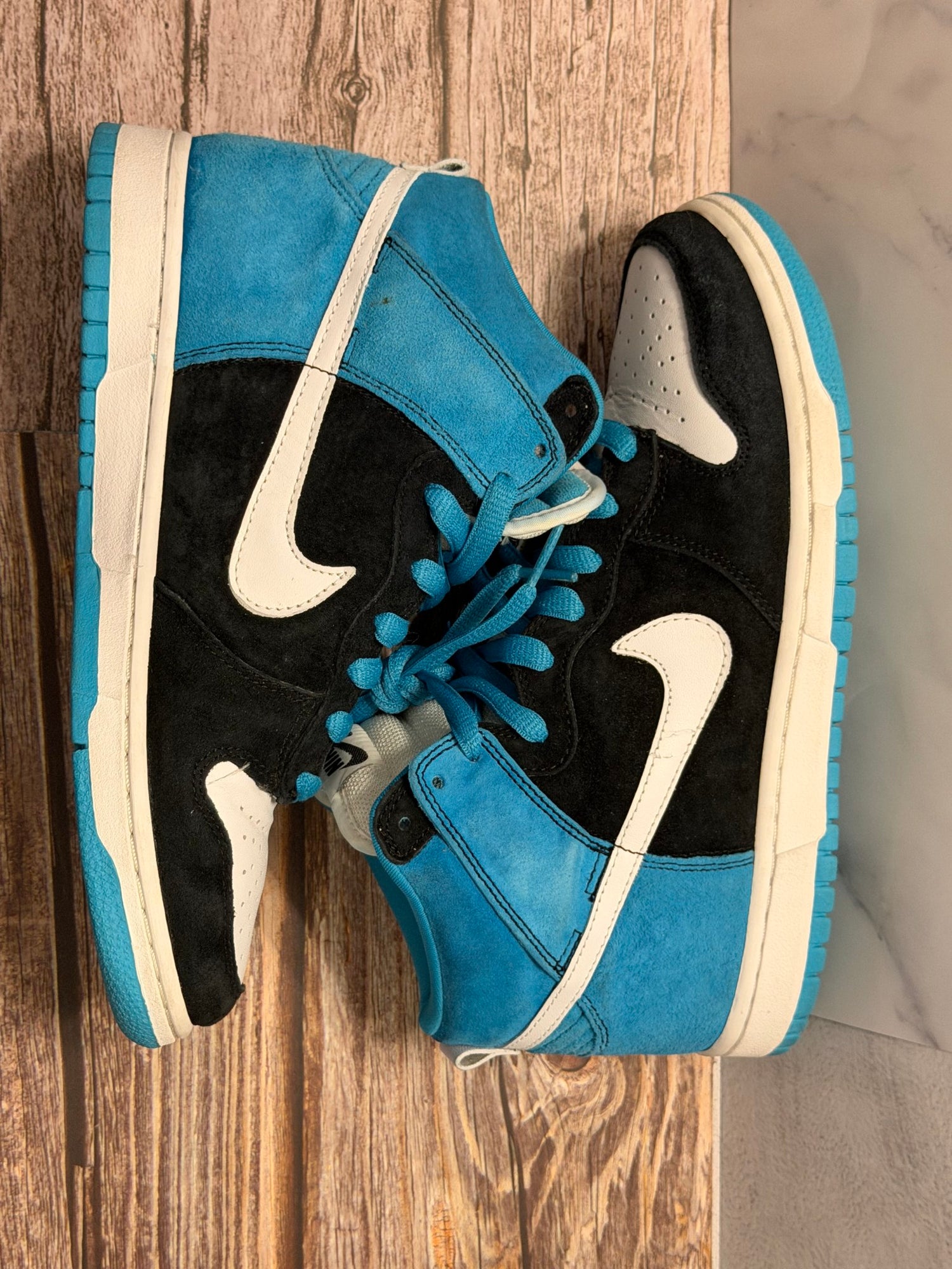 Nike SB Dunk High Send Help